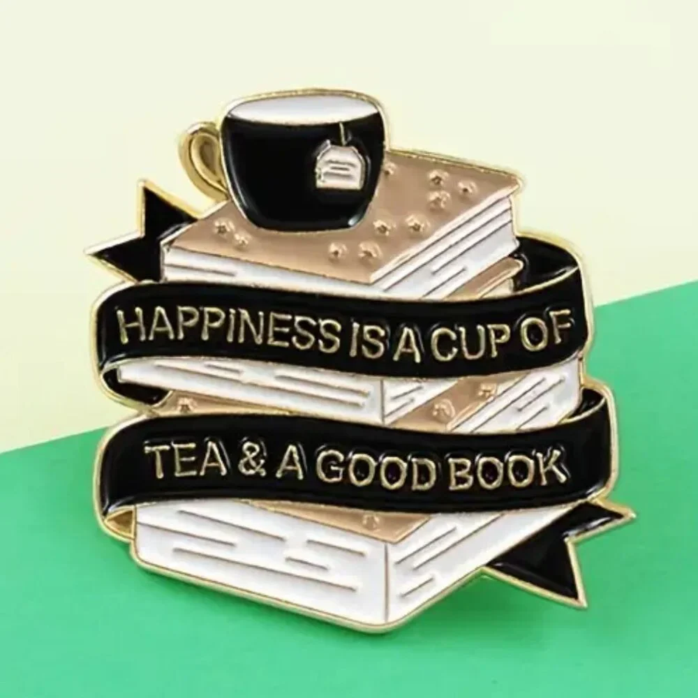 🌺 🌺 🌺"HAPPINESS IS A CUP OF TEA & A GOOD BOOK" Brooch Pin - Picture 3 of 4